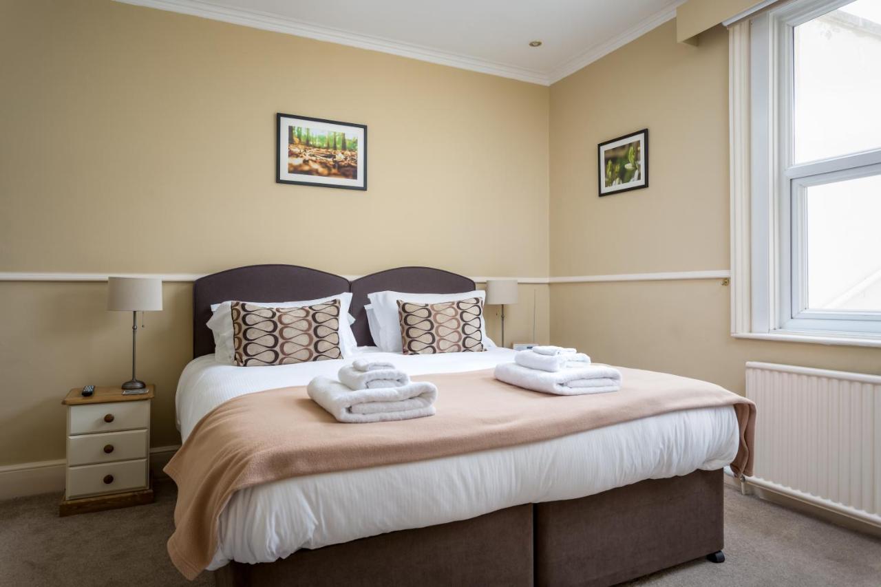 Crossways Guest House Cheltenham Exterior foto